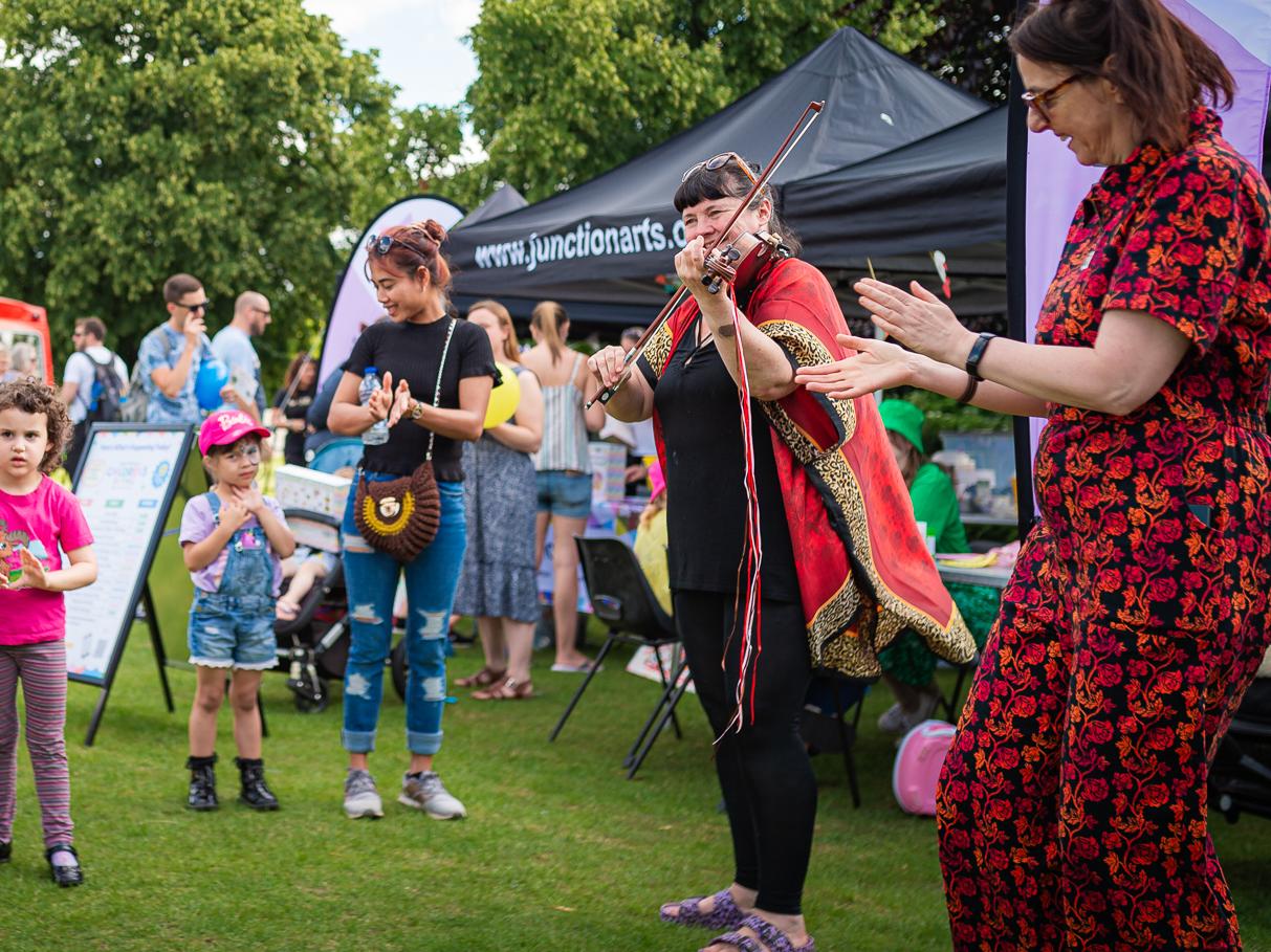 Pyn and Anna performing and sharing at Chesterfield Children's Festival